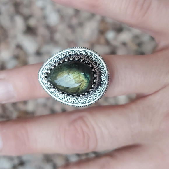 New Unique Labradorite 925 Silver Ring. - Picture 13 of 16